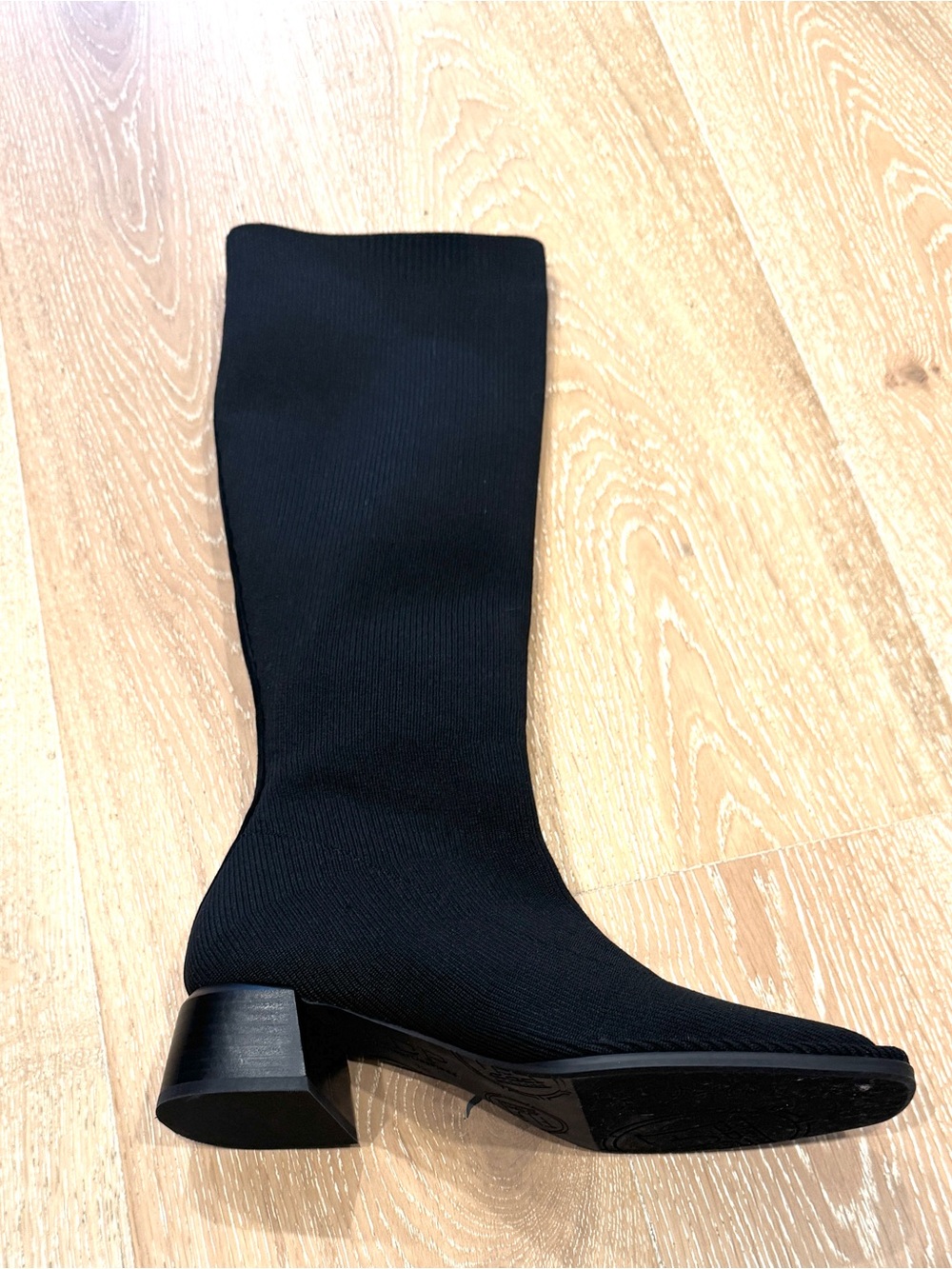 NEW L'Amour des Pieds
Nolita Knee High Boots in Black Fabric, Size 7 - Picture 12 of 15